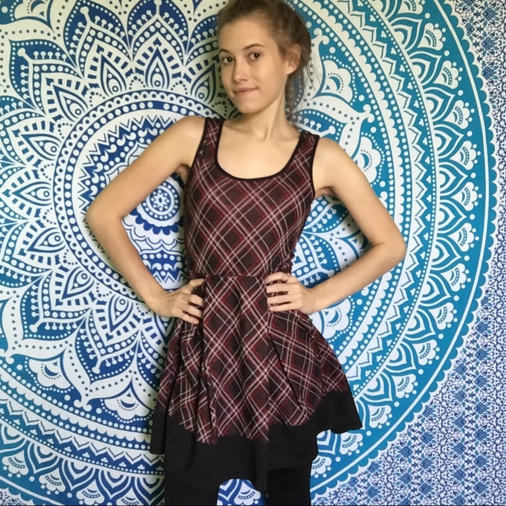 Seasonally appropriate dress